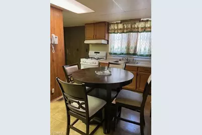 2240 Glenn Avenue, Winston-Salem, NC 27105 - Photo 2