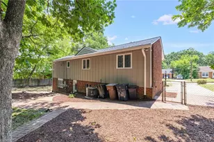 2302 Running Brook Dr, Greensboro, NC 27408 - Photo 30