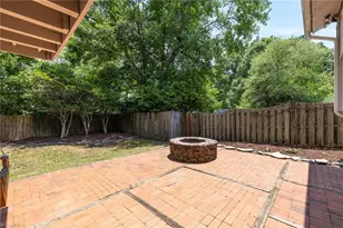 2302 Running Brook Dr, Greensboro, NC 27408 - Photo 34