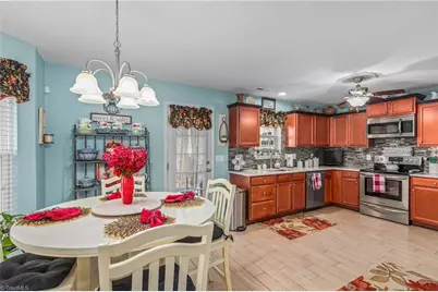 460 Ridgebrooke Drive, High Point, NC 27265 - Photo 10