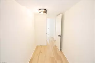 1023 Foust Ave, High Point, NC 27260 - Photo 10