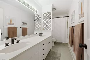 803 W Cornwallis Dr, Greensboro, NC 27408 - Photo 18