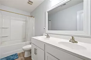 8502 Mansell Ct, Charlotte, NC 28215 - Photo 22