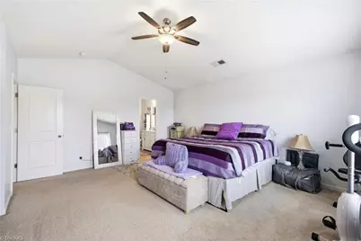 8502 Mansell Court, Charlotte, NC 28215 - Photo 24