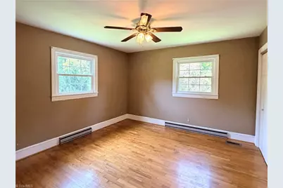 176 Robin Road, Elkin, NC 28621 - Photo 14