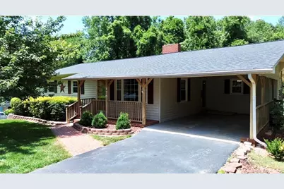 176 W Robin Road, Elkin, NC 28621 - Photo 4