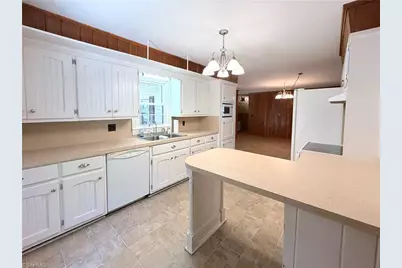 176 Robin Road, Elkin, NC 28621 - Photo 12