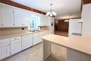 176 Robin Rd, Elkin, NC 28621 - Photo 12