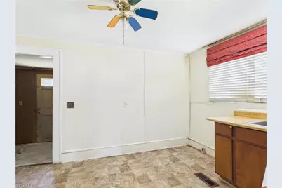 1004 Unity Street, Thomasville, NC 27360 - Photo 6