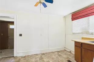 1004 Unity St, Thomasville, NC 27360 - Photo 6