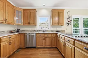 2903 Beckworth Ct, Jamestown, NC 27282 - Photo 18