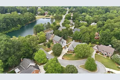 2903 Beckworth Court, Jamestown, NC 27282 - Photo 4