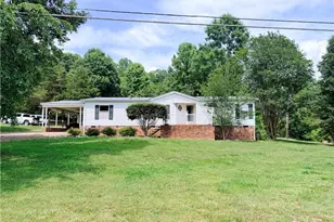 1390 Cb Eller School Rd, Elkin, NC 28621 - Photo 2