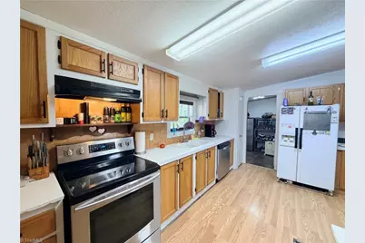 1390 Cb Eller School Road, Elkin, NC 28621 - Photo 8