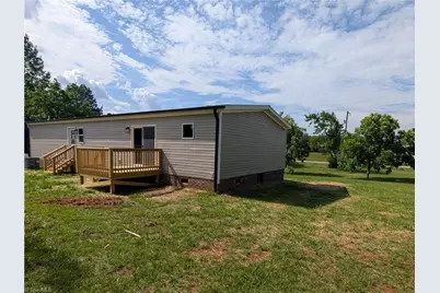 171 Greenwood Street, Lexington, NC 27292 - Photo 4