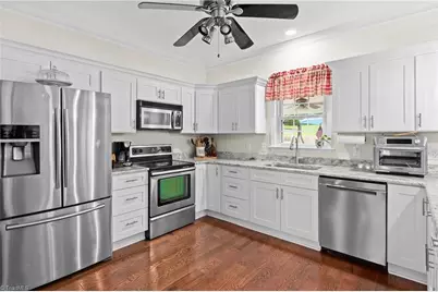 4478 Chestnut Street Extension, High Point, NC 27265 - Photo 16