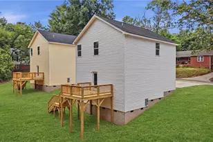 4033 Shamel St, Winston-Salem, NC 27105 - Photo 12