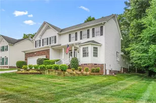 4236 Brentonshire Ln, High Point, NC 27265 - Photo 4