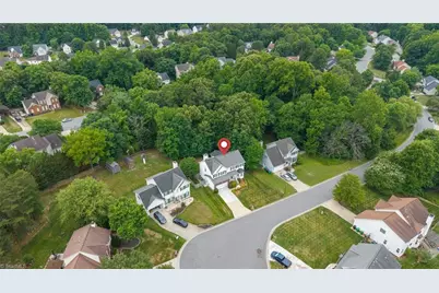 4236 Brentonshire Lane, High Point, NC 27265 - Photo 38
