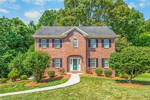 4480 Lochurst Dr, Pfafftown, NC 27040 - Photo 4