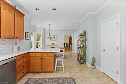 4480 Lochurst Drive, Pfafftown, NC 27040 - Photo 12