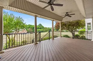 4002 Smithfield Dr, Greensboro, NC 27406 - Photo 4