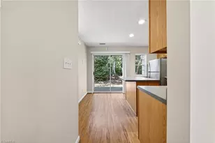 20 Sidney Marie Ct, Greensboro, NC 27407 - Photo 8
