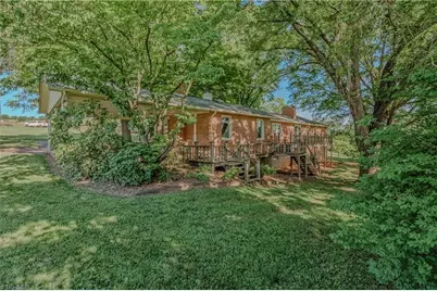 331 Sykes Dairy Road, Mount Airy, NC 27030 - Photo 4