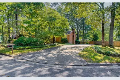 2305 Musket Lane, Greensboro, NC 27455 - Photo 4