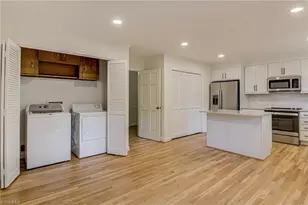 2305 Musket Ln, Greensboro, NC 27455 - Photo 14