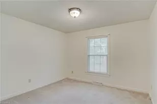 2305 Musket Ln, Greensboro, NC 27455 - Photo 18