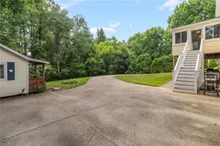 237 Rockford Rd, Kernersville, NC 27284 - Photo 40