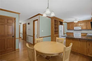237 Rockford Rd, Kernersville, NC 27284 - Photo 12