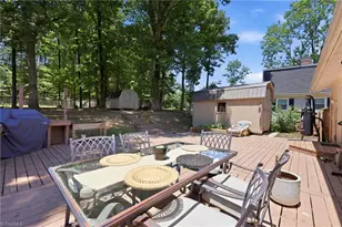 4403 Kingsland Dr, Greensboro, NC 27455 - Photo 32