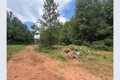 2888 Craig Hollow Lane, Lenoir, NC 28645 - Photo 4