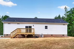 2591 Hopewell Friends Rd, Asheboro, NC 27205 - Photo 10