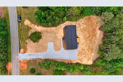 2591 Hopewell Friends Road, Asheboro, NC 27205 - Photo 2