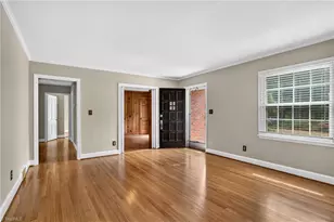 203 Ridgecrest Rd, Asheboro, NC 27203 - Photo 6