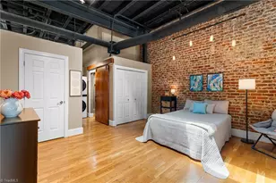 1 W 5th St, Winston-Salem, NC 27101 - Photo 16