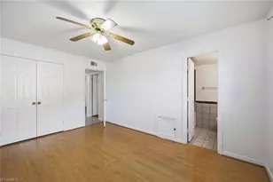 4610 Lawndale Dr, Greensboro, NC 27455 - Photo 16