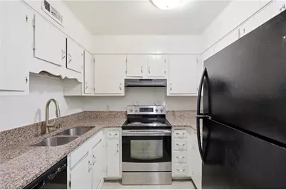 4610 Lawndale Drive #C, Greensboro, NC 27455 - Photo 6