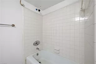 4610 Lawndale Dr, Greensboro, NC 27455 - Photo 12
