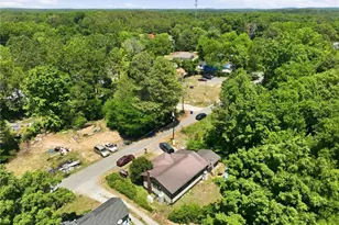 683 Turner St, Hillsborough, NC 27278 - Photo 18