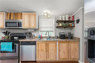 6118 David Moore Rd, Burlington, NC 27217 - Photo 8