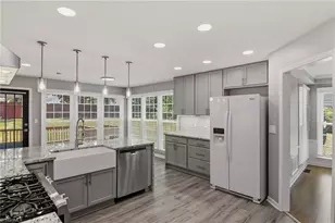 1406 Spring Tree Ct, High Point, NC 27265 - Photo 16