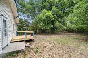914 Lincoln St, Greensboro, NC 27401 - Photo 22