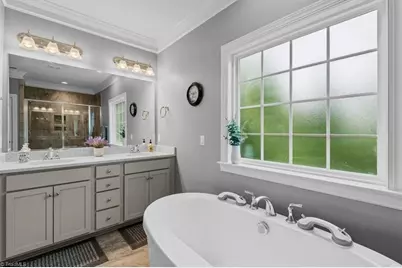 5725 Woodrose Lane, Greensboro, NC 27410 - Photo 18