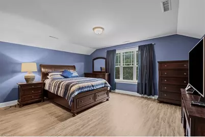 5725 Woodrose Lane, Greensboro, NC 27410 - Photo 24