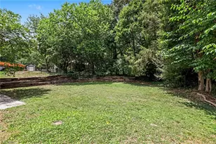 3806 Talmaga Ln, Greensboro, NC 27410 - Photo 18