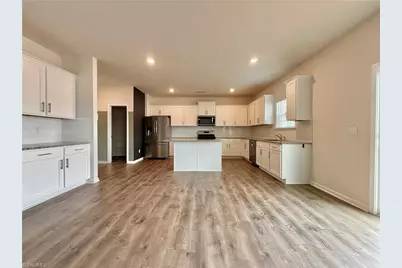 2014 Summer Walk Drive, Mebane, NC 27302 - Photo 12